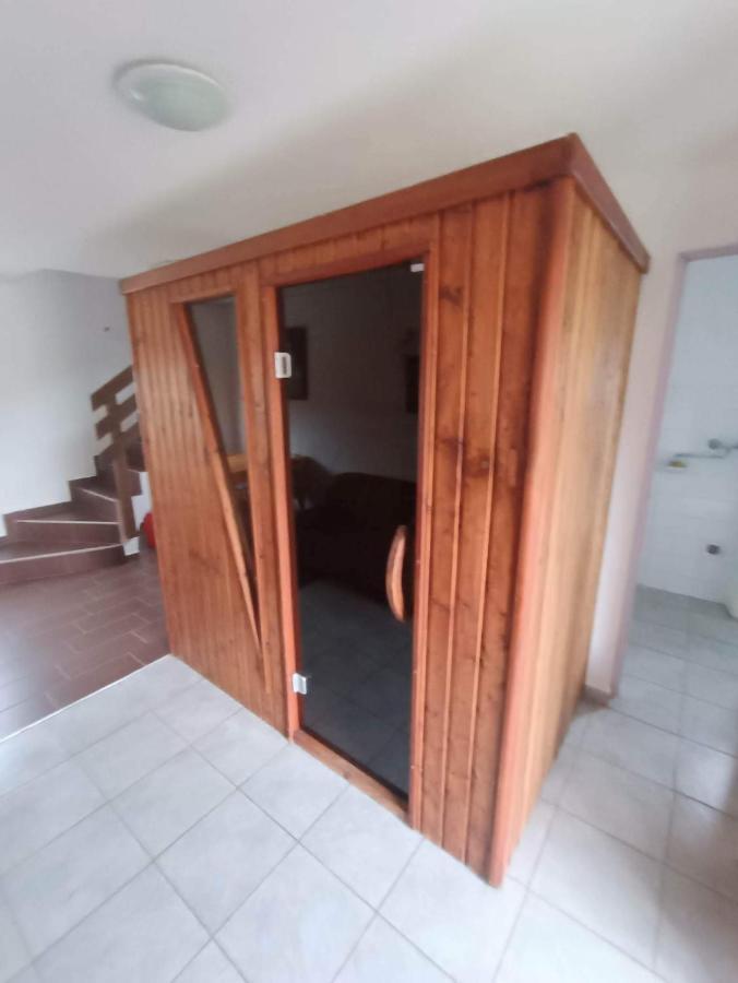 Tassi Halaszcsarda - Sueger Haz Exterior photo